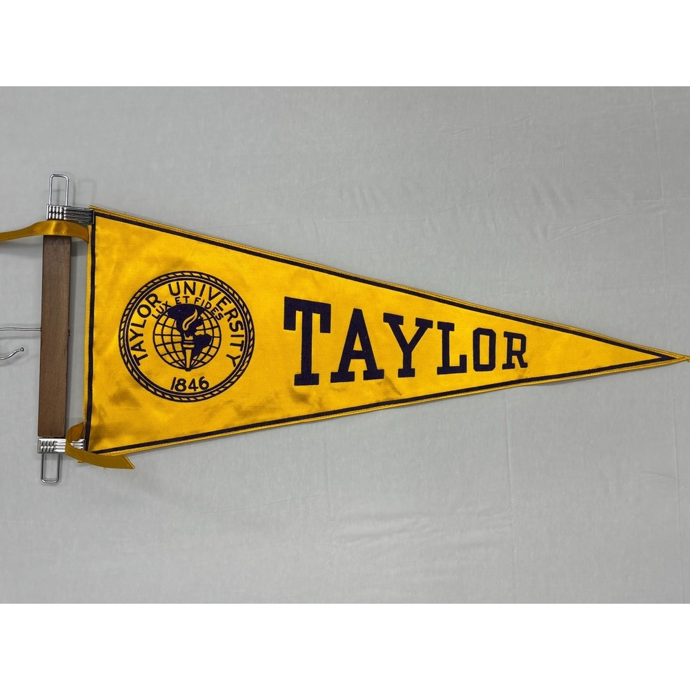 Taylor University Pennant‎ Yellow Banner Full Seal Vintage Jesus Clean Spiritual